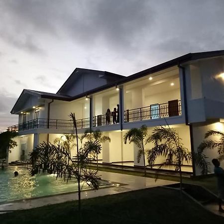 Sea Lagoon Beach Hotel 亭可马里 外观 照片