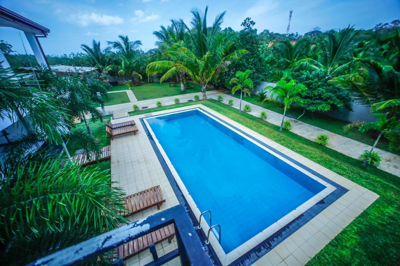 Sea Lagoon Beach Hotel 亭可马里 外观 照片