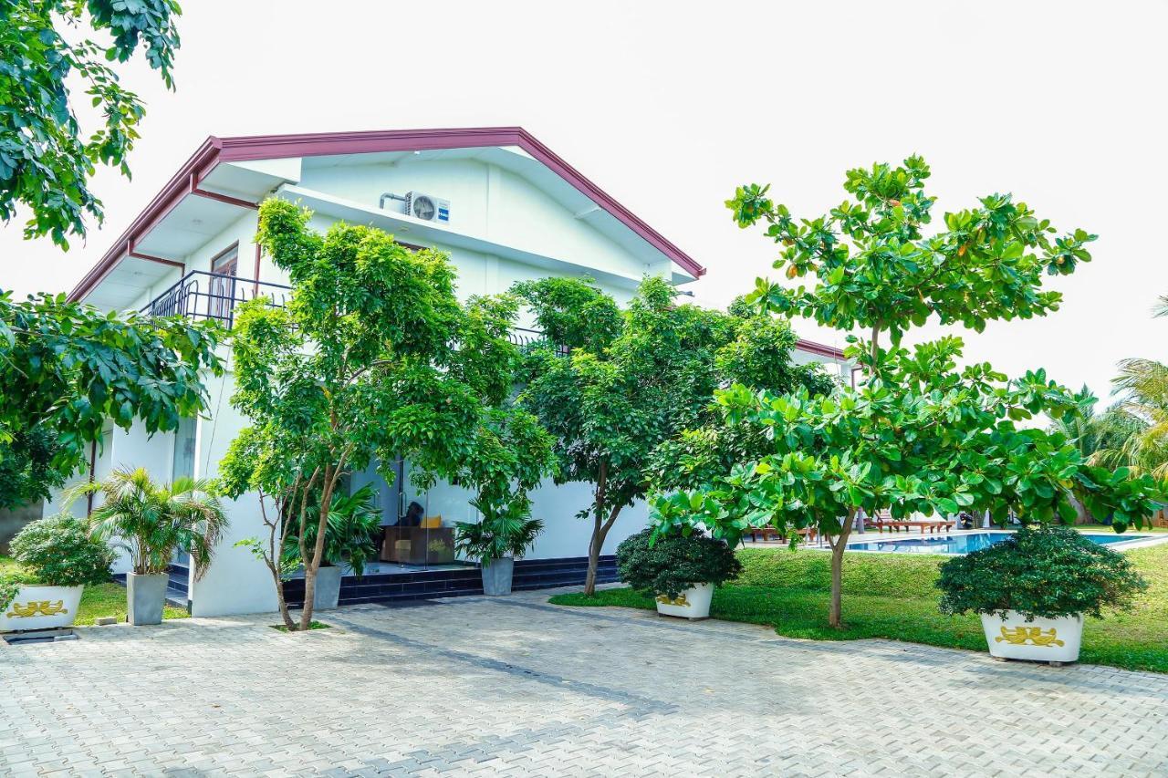 Sea Lagoon Beach Hotel 亭可马里 外观 照片